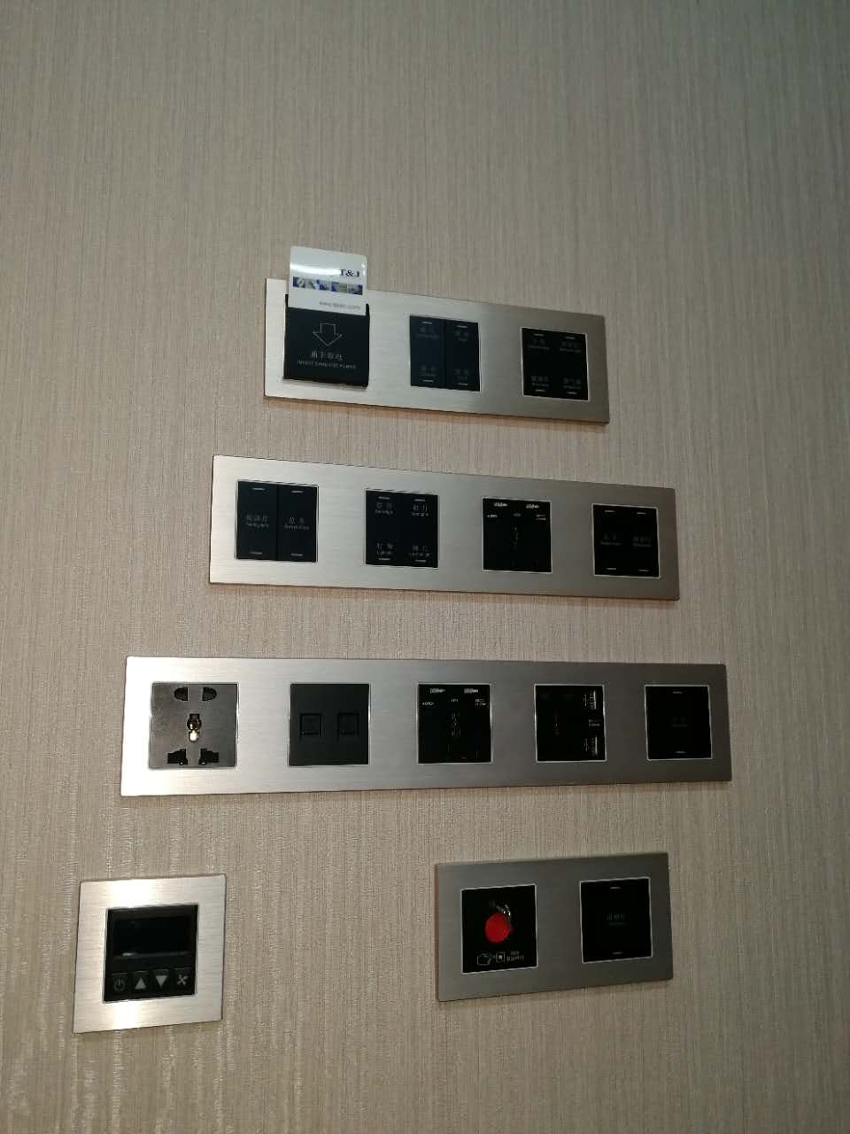 微信图片_20171016112546.jpg