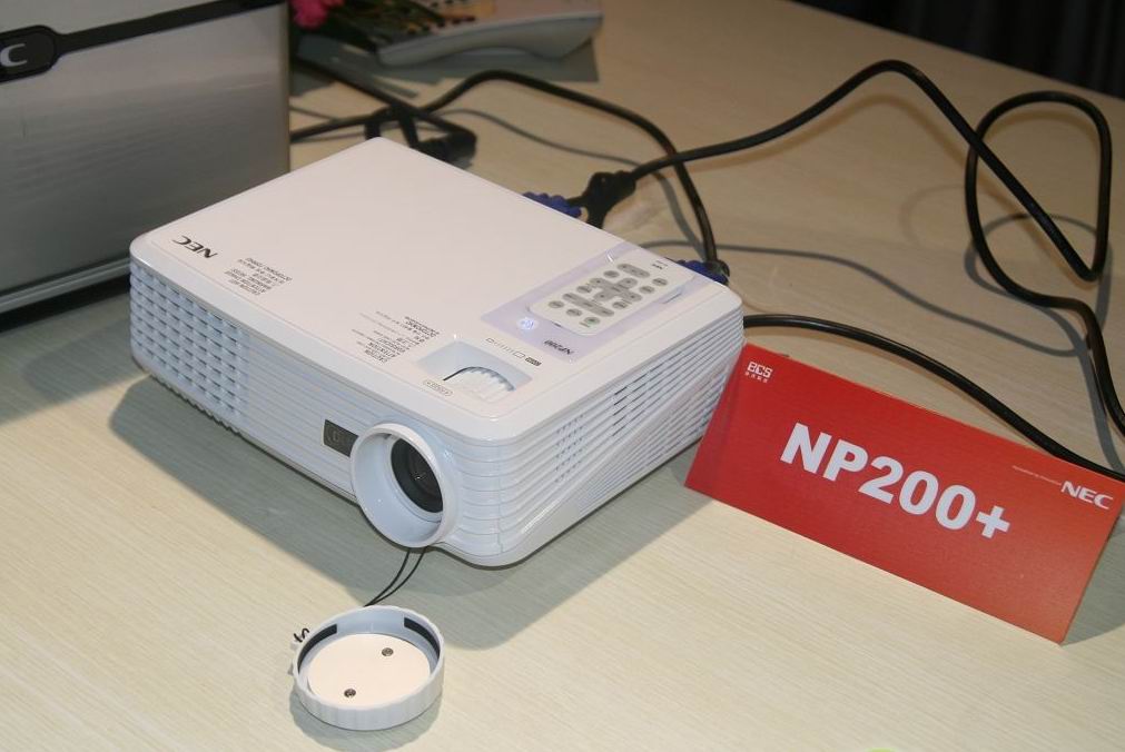 NEC NP200+(NEC NP200+).jpg
