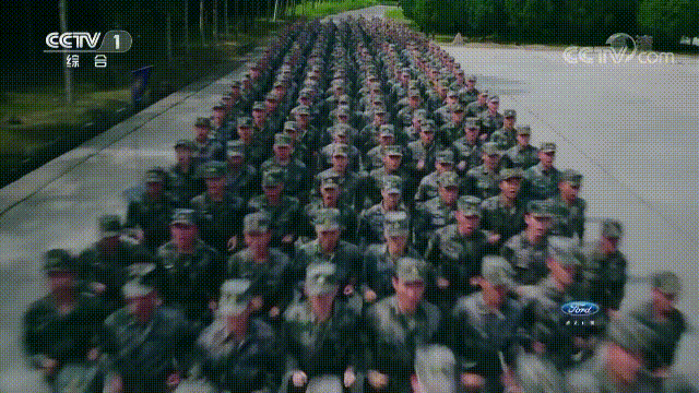 李东驾驶96A型坦克漂移精准入库 270度漂移