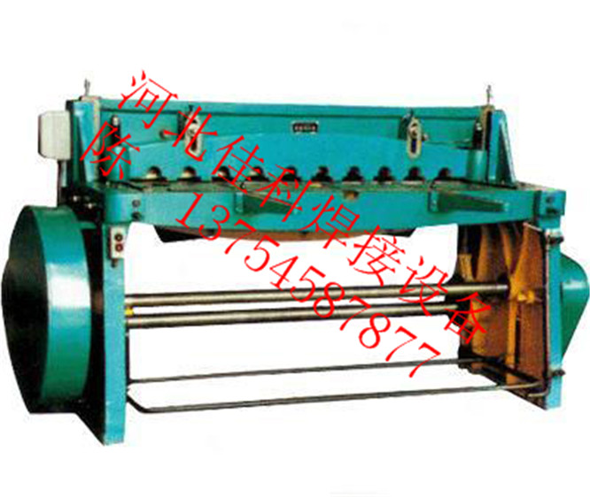 Q11-3×1500机械剪板机.jpg