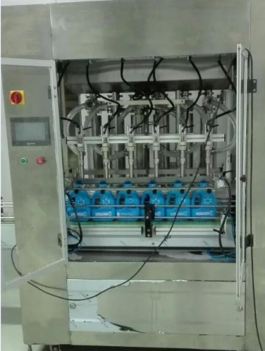 液体灌装旋盖生产线 瓶装生产线 全自动灌装流水线 自动化灌装机.png