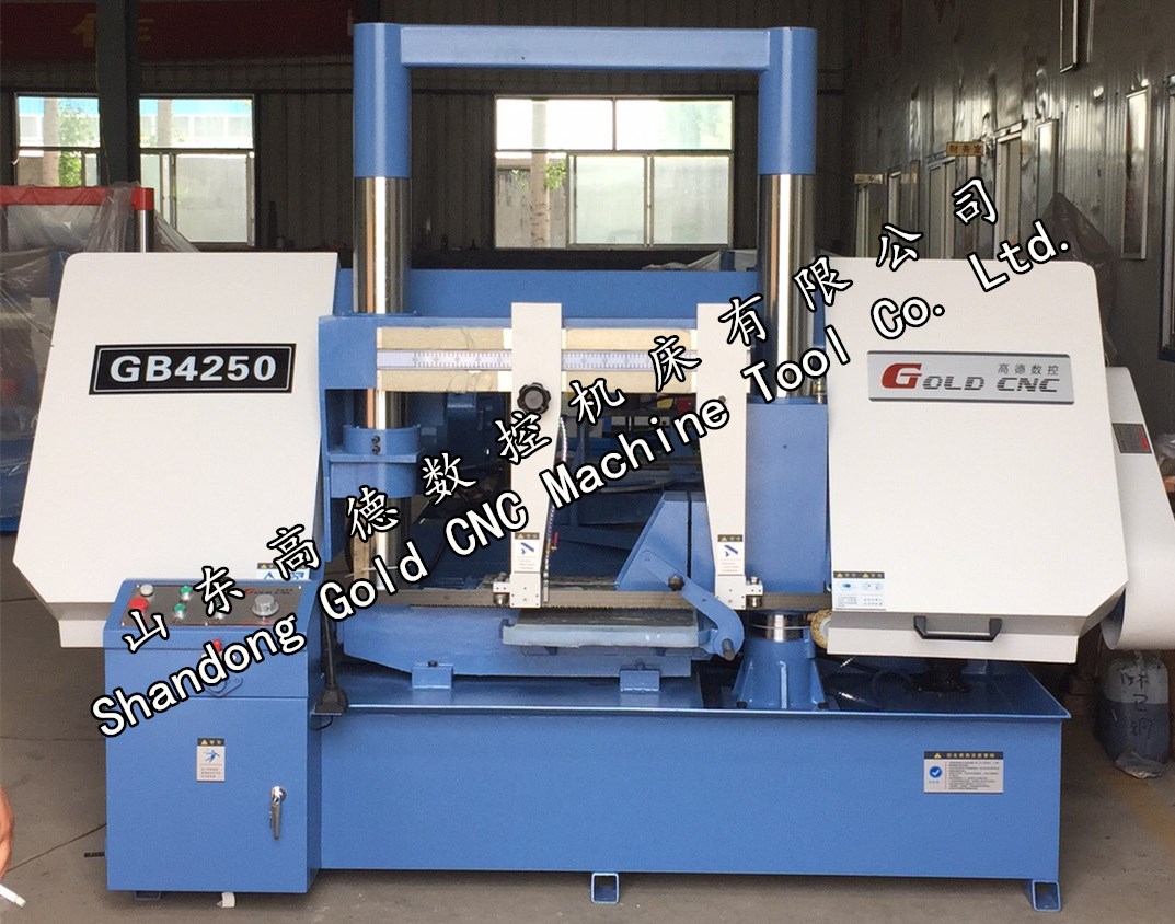 GB4250 052201.jpg