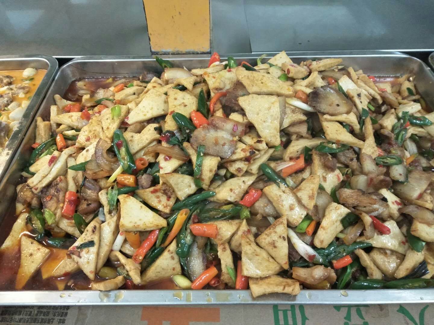 食堂承包特色菜
