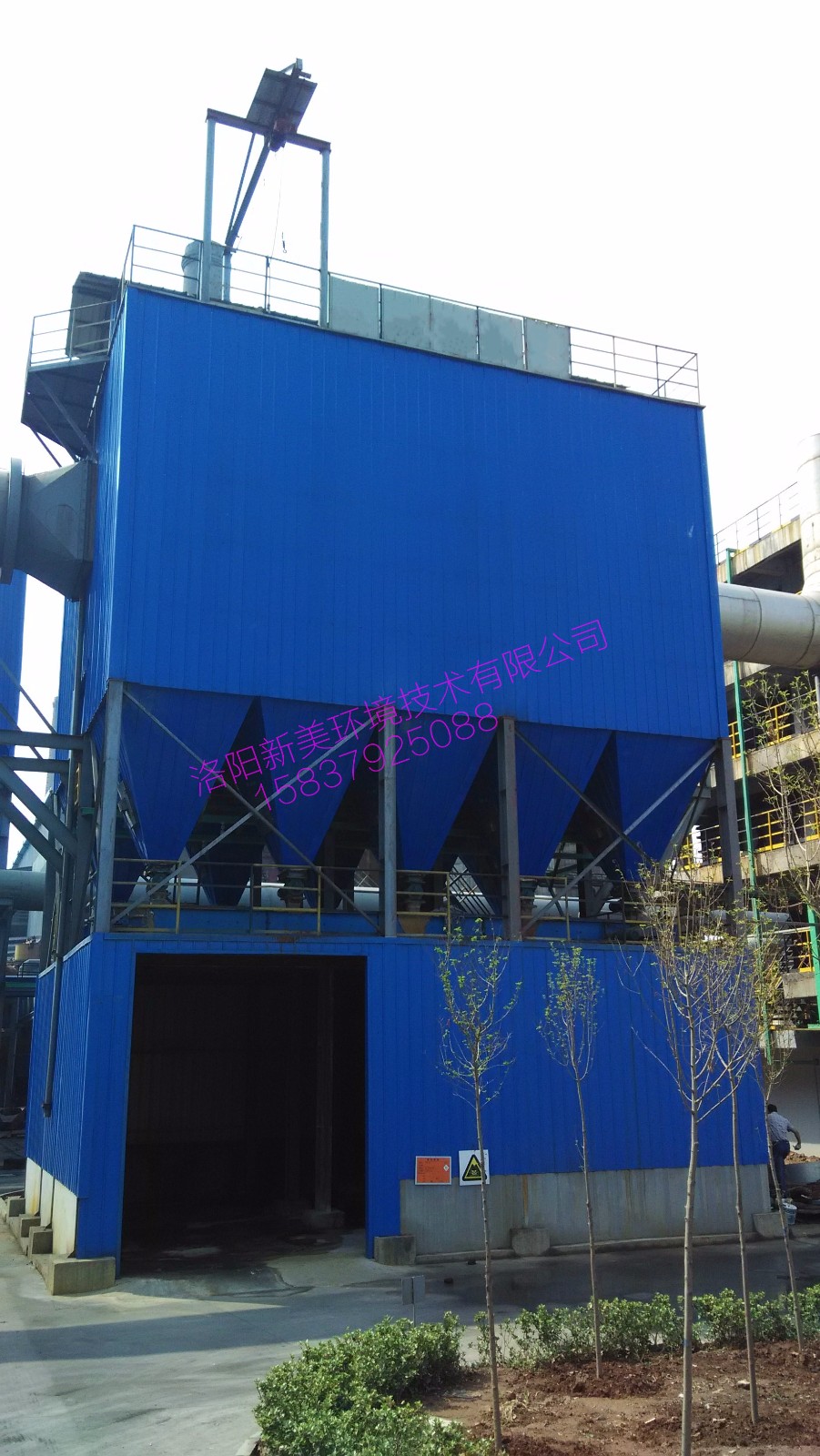 2冶炼炉布袋除尘器.jpg 2冶炼炉布袋除尘器.jpg