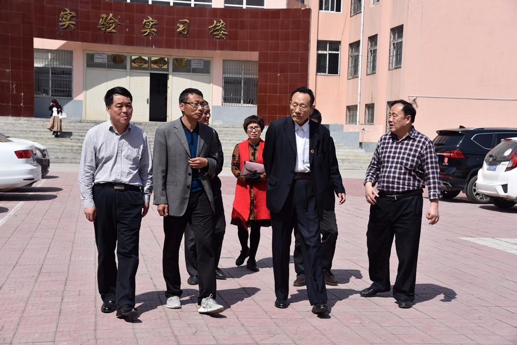 河南省电商协会王会长一行莅临我校指导工作|校园新闻-镇平县工艺美术中等职业学校