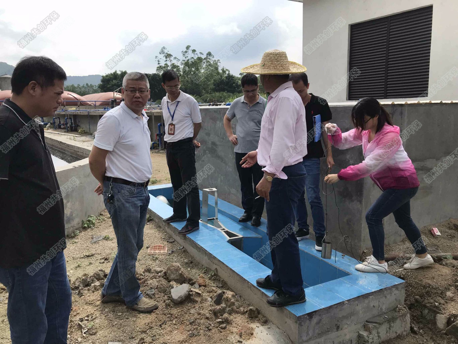 廣州市花都區環保局和區常委對廣州市天生衛康食品有限公司污水處理改造工程突擊抽樣檢查