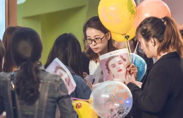 上周,我们在石狮世茂做了一件很酷的事|集团动态-韓国朴奈恩国际集团有限公司 朴奈恩