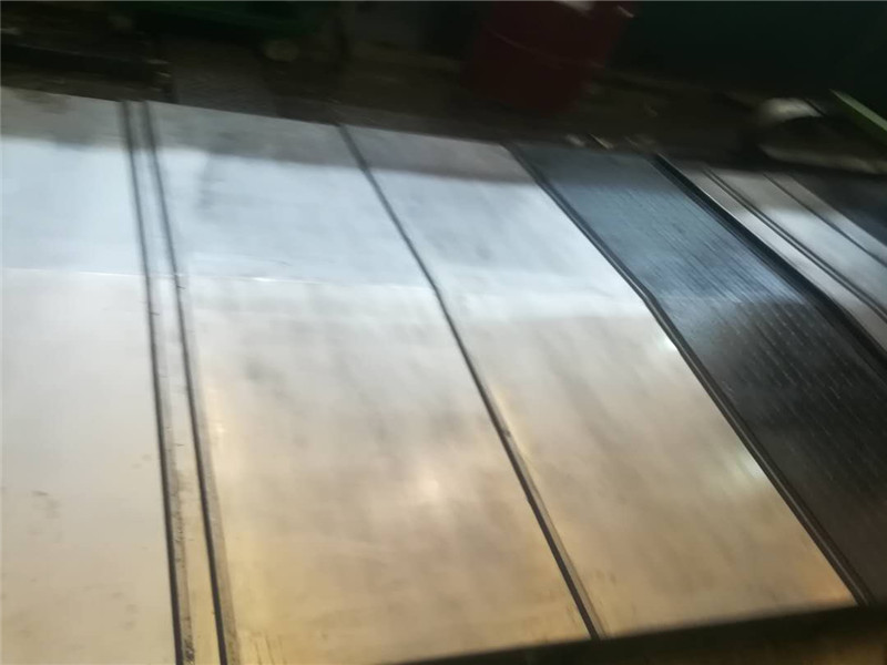 上海定制鋼板防護罩不銹鋼防護罩伸縮式護板機床導軌護板|新聞動態-滄州旭曦數控機床附件制造有限公司
