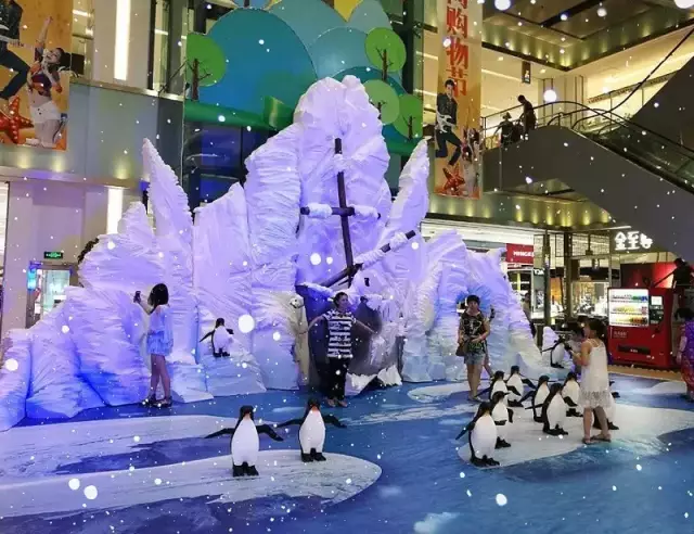 【惊骇】7月的太原街居然下雪啦！再不来就晚啦！夏天和雪更配哦 ~|新闻动态-沈阳寒艺雕塑制作中心