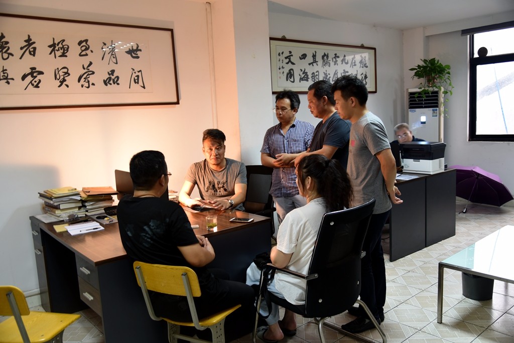 （转载）河南镇平工艺美校玉雕教师来苏学习考察|校园新闻-镇平县工艺美术中等职业学校