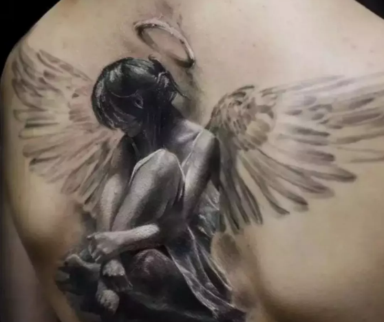 天使纹身的含义是什么