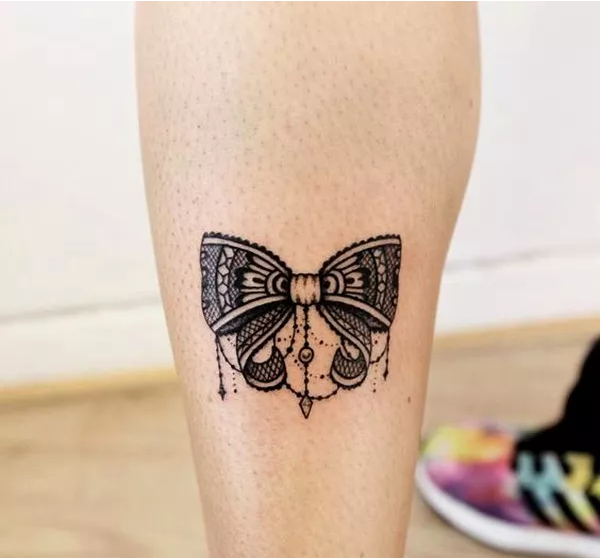 蝴蝶结纹身图案