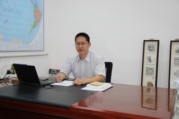 1韩俊德博士，CEO，公司法人，毕业与天津大学工业工程专业，负责公司整体运营，有10的行业管理经验.JPG