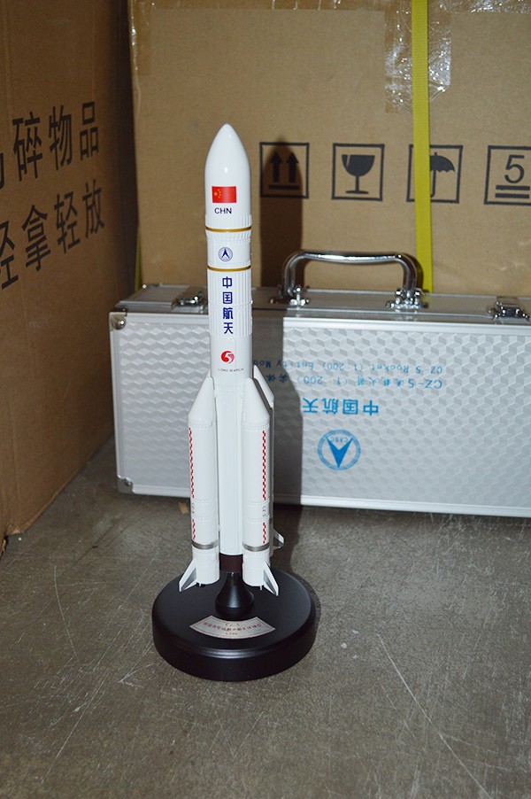 1：200长征5号火箭模型批发/纪念品定制济南航宇|产品动态-济南航宇模型有限公司