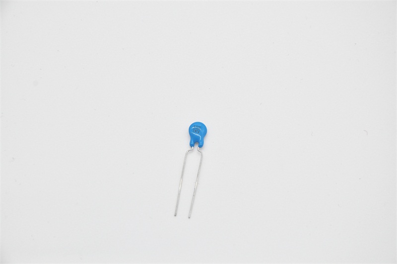 1550735565433860.jpg 高壓瓷介電容器