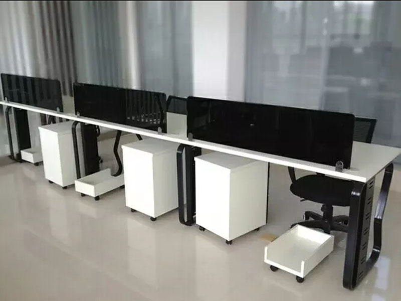 鄭州現代電腦桌