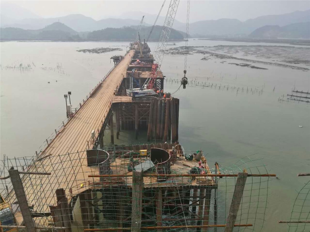 中铁五局一公司衢宁铁路（福建段）5标项目经理部西陂塘大桥施工工程