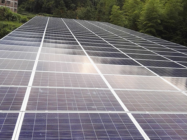 漳州50.45KW扶贫光伏电站