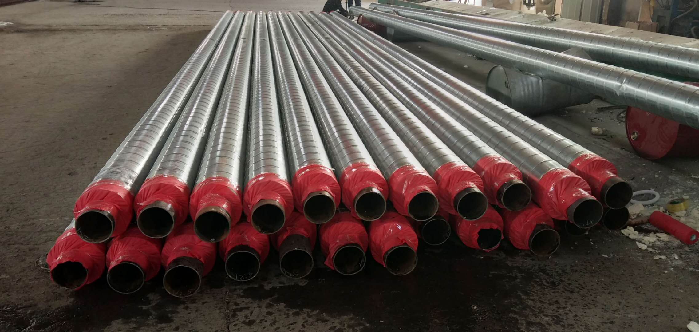 镀锌白铁皮聚氨酯保温管