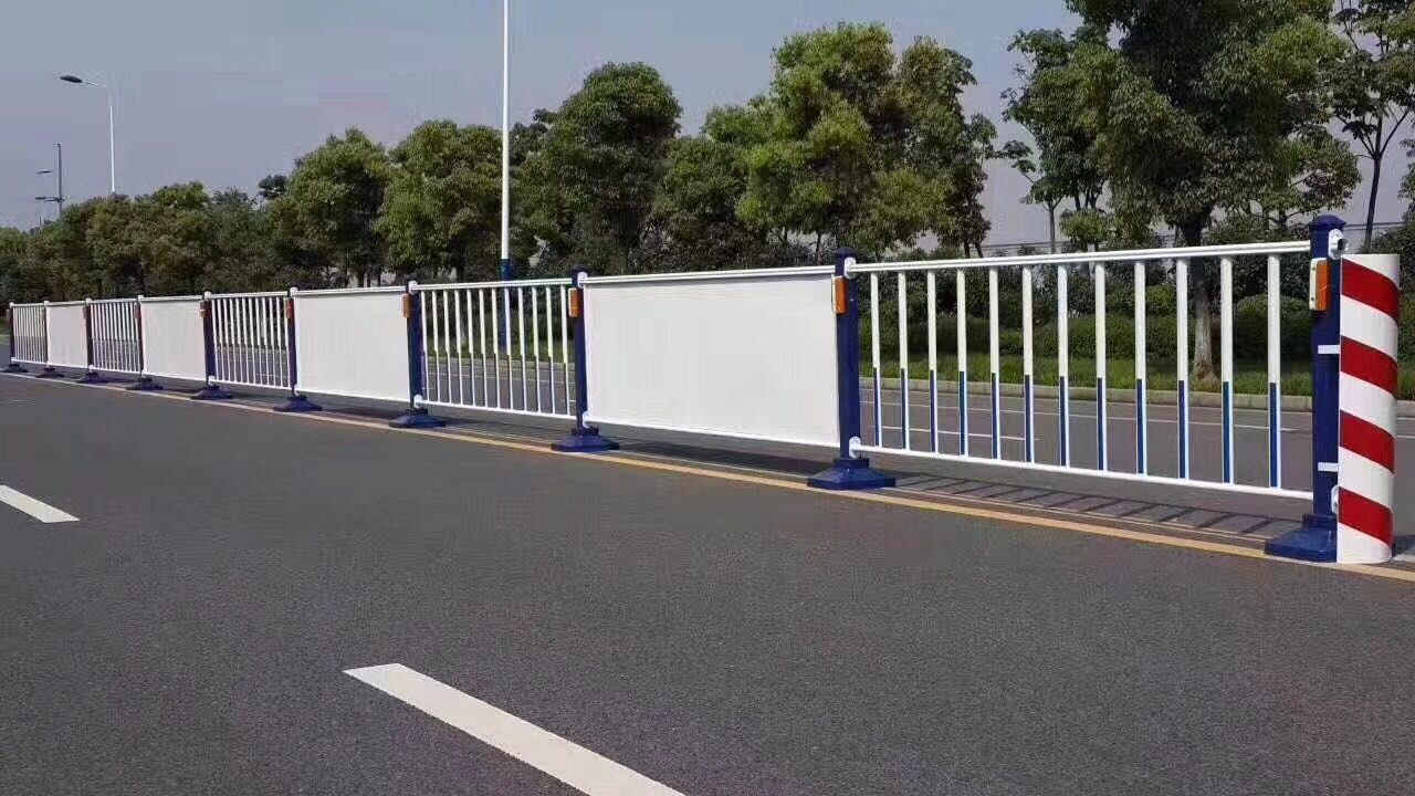 1554626069752155.jpg 漳州道路護欄
