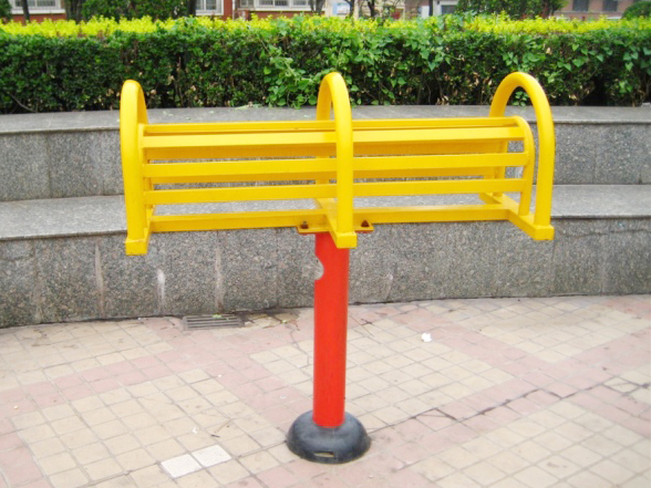 伸腰架
