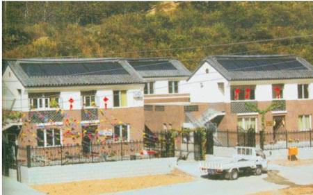 别墅型太阳能采暖热水系统