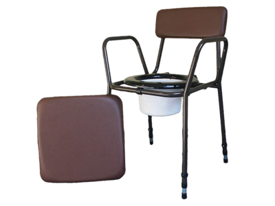 Commode chair with bedpan