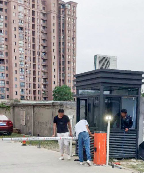 1560411203396577.jpg 道闸安装案例