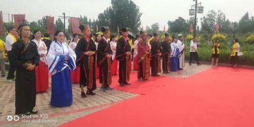 南阳市中医药发展局艾产业考察团赴河北馆陶，参加首届彭祖艾产业世界博览会