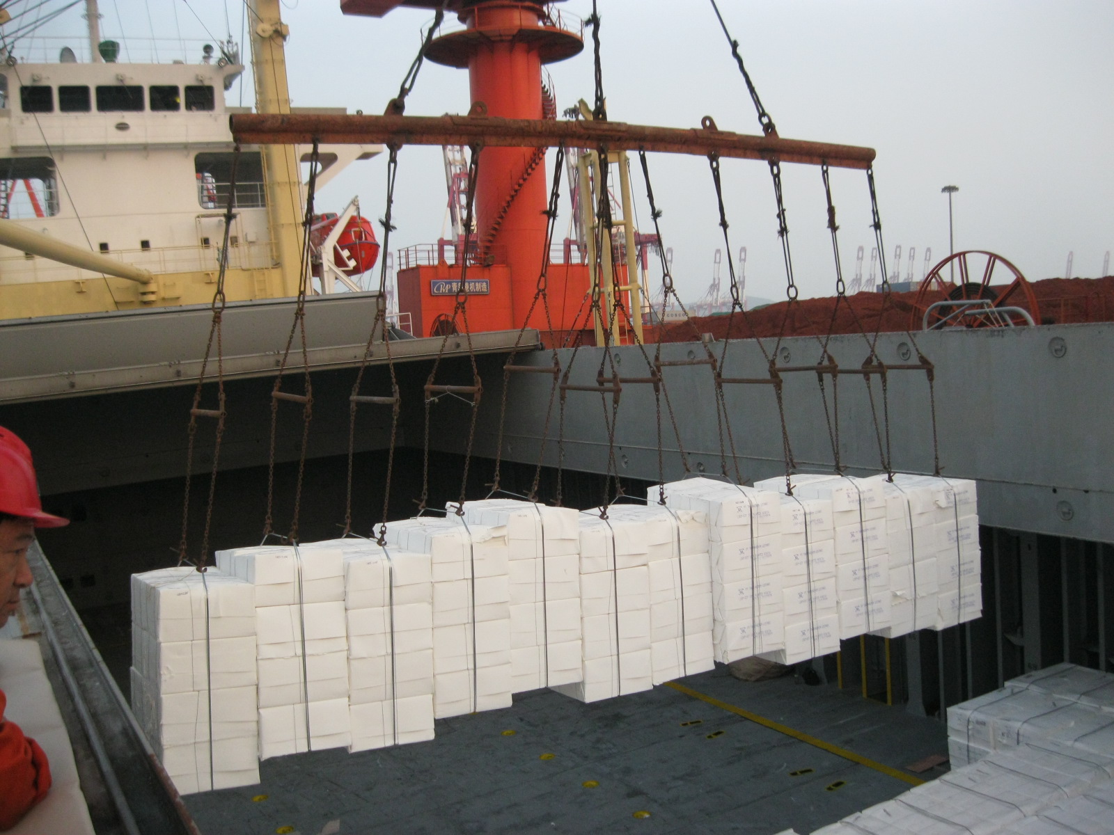 Cargo loadingdischarging survey,