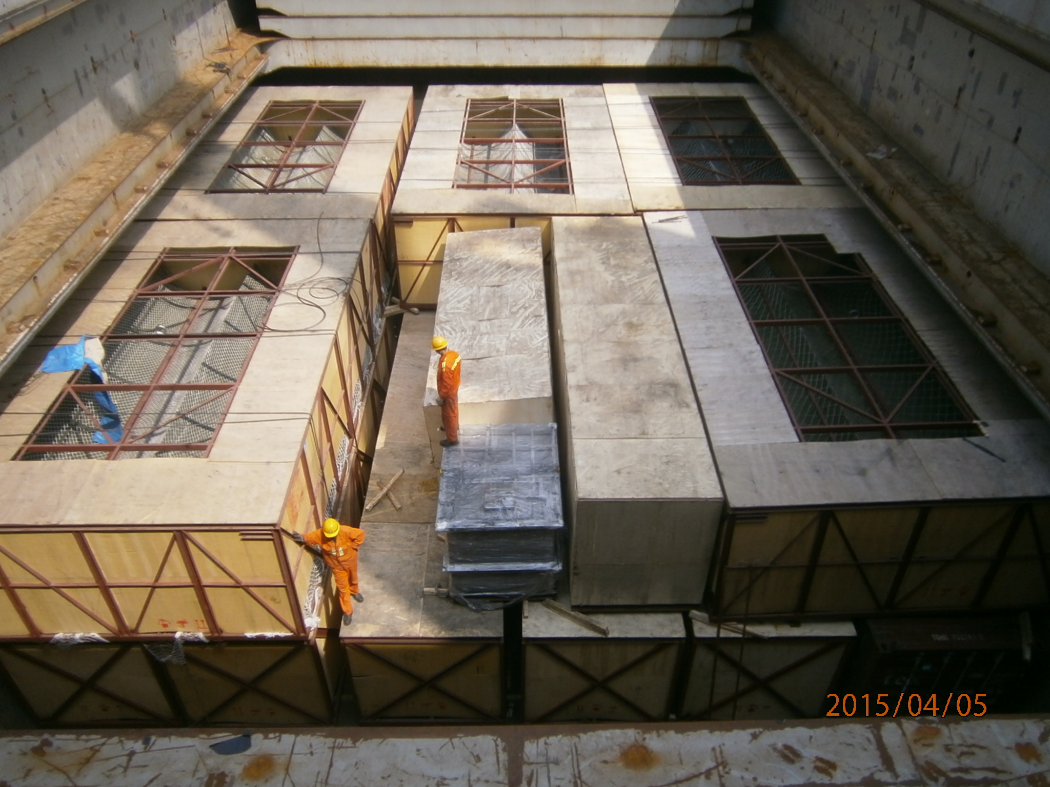 Cargo loadingdischarging survey,