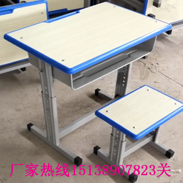 郑州塑钢课桌椅