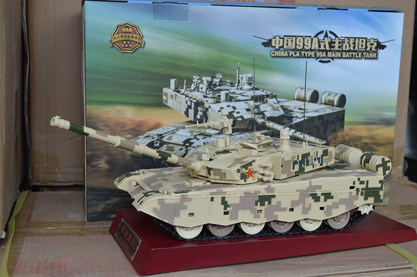 沙漠迷彩99改坦克模型1:30