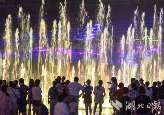 1566197050971556.jpg 廣場旱式音樂噴泉