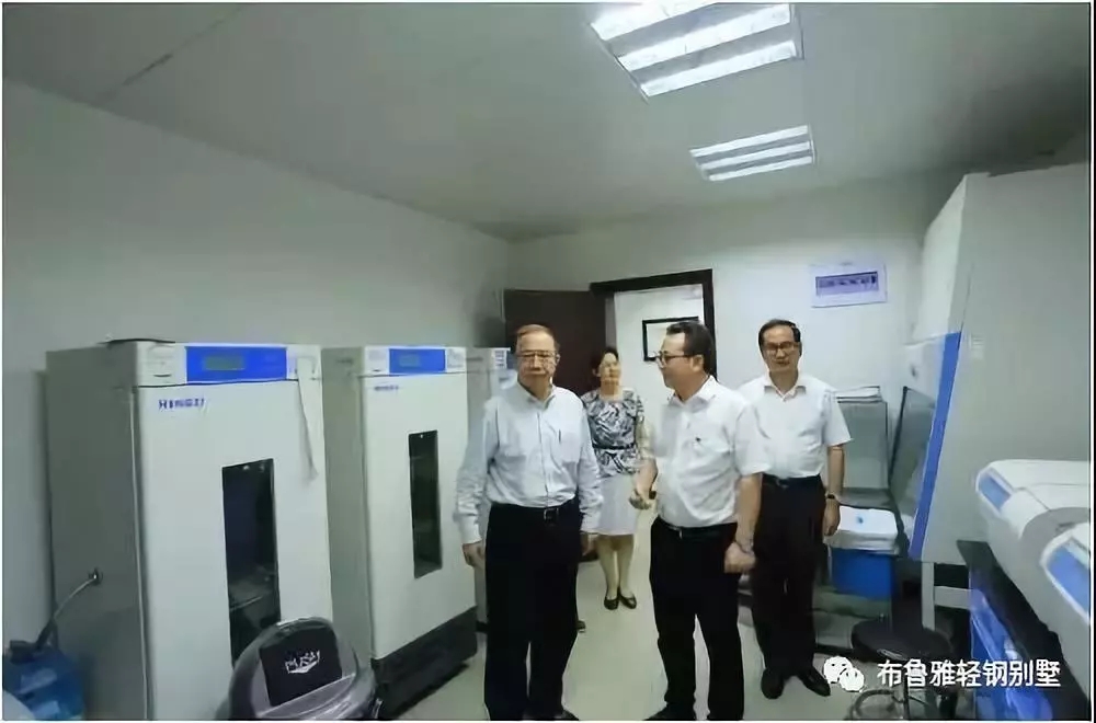 1567995427834177.jpg 轻钢别墅优缺点