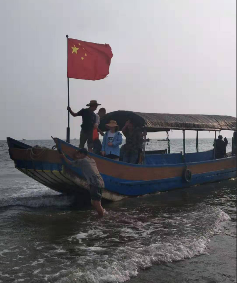 鸿志
