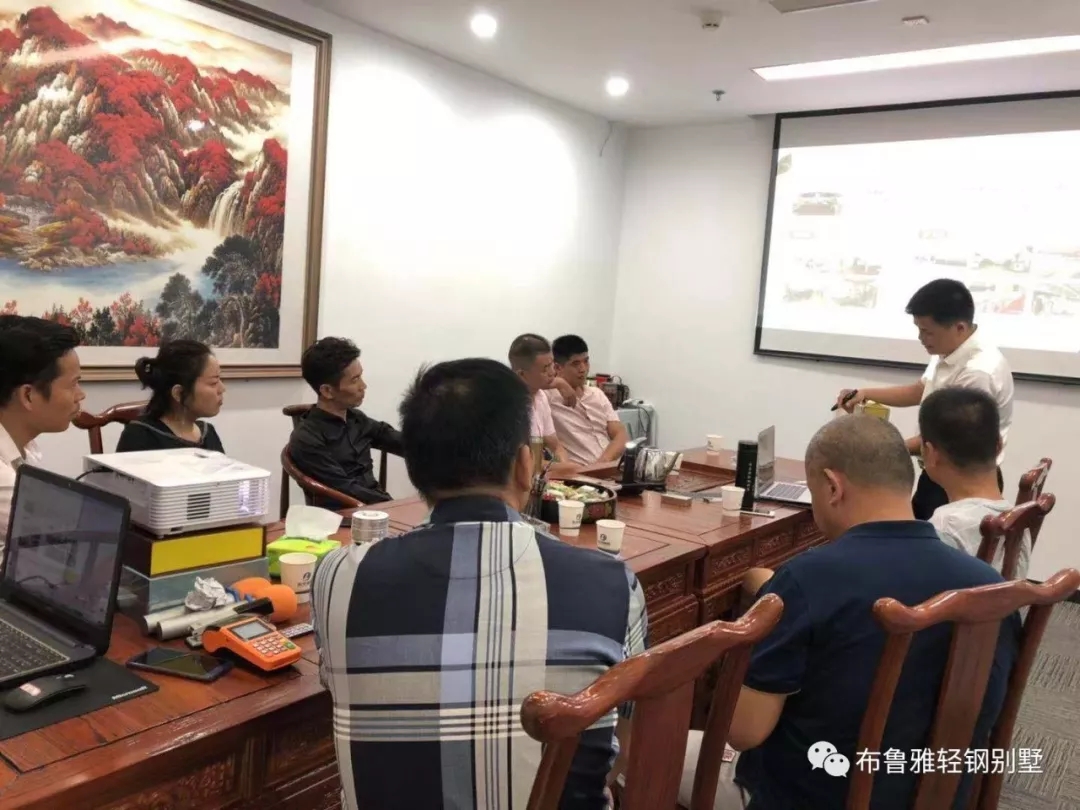 1570503450363715.jpg 广西布鲁雅轻钢别墅