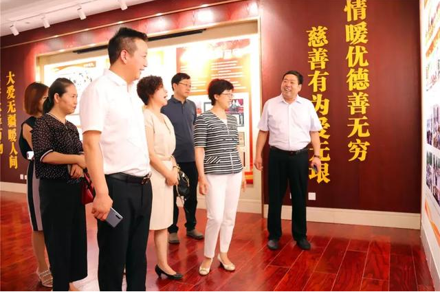 省药监局局长章锦丽调研优德科技园