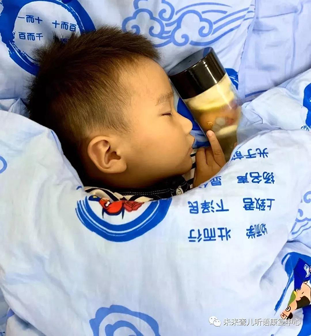 温馨感恩节，护蛋有心意 ——未来聋康南阳中心“感恩节”特别活动