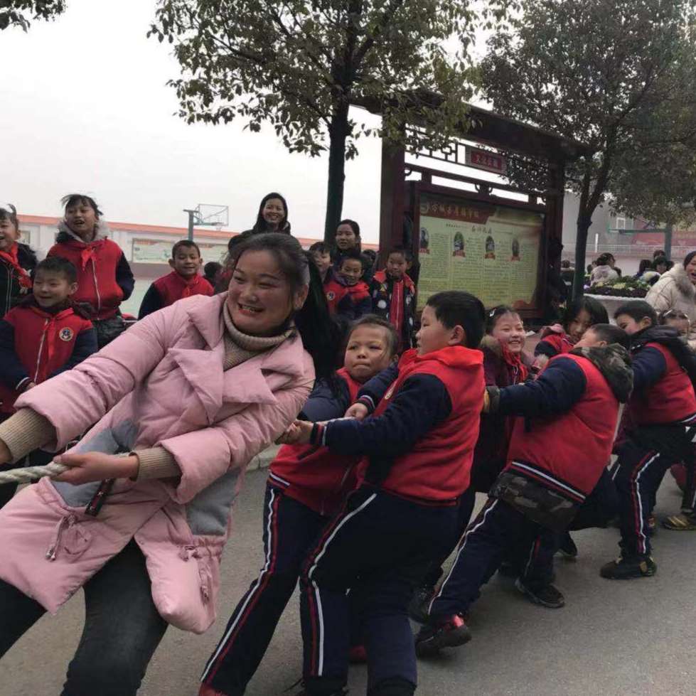 2019年厚德学校冬季师生运动会