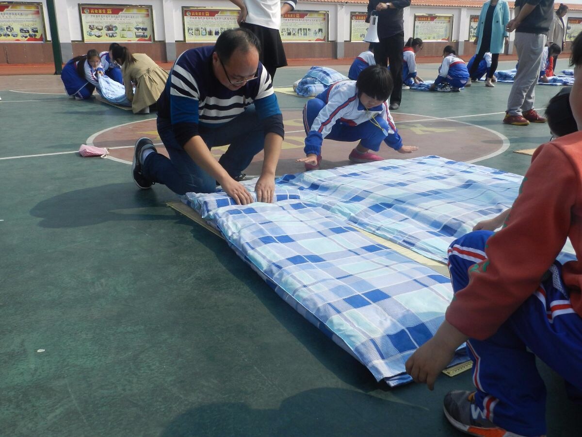 携手同行，共创未来－－方城县厚德学校致家长的一封信