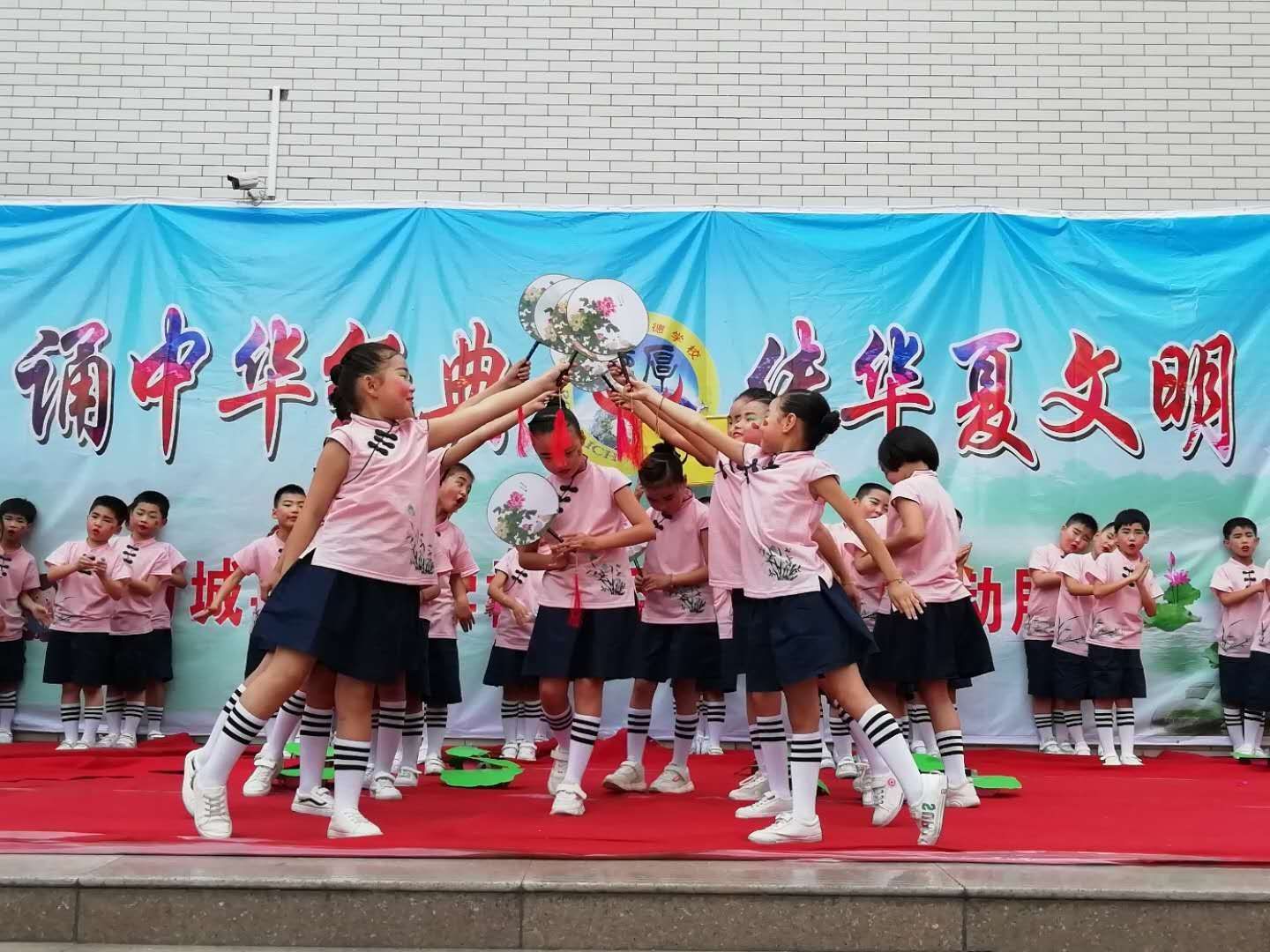 诵中华经典，传华夏文明——方城县厚德学校“经典诵读”活动展演