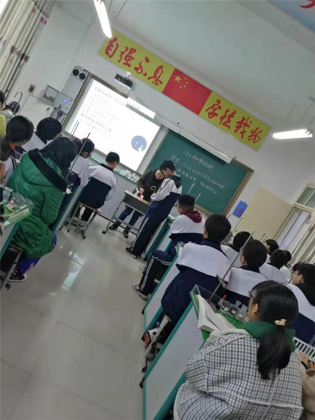 厚德学校综合理科组赛课精彩篇章