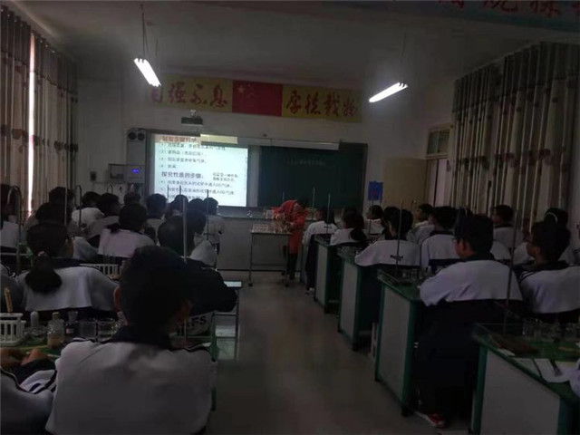 厚德学校综合理科组赛课精彩篇章