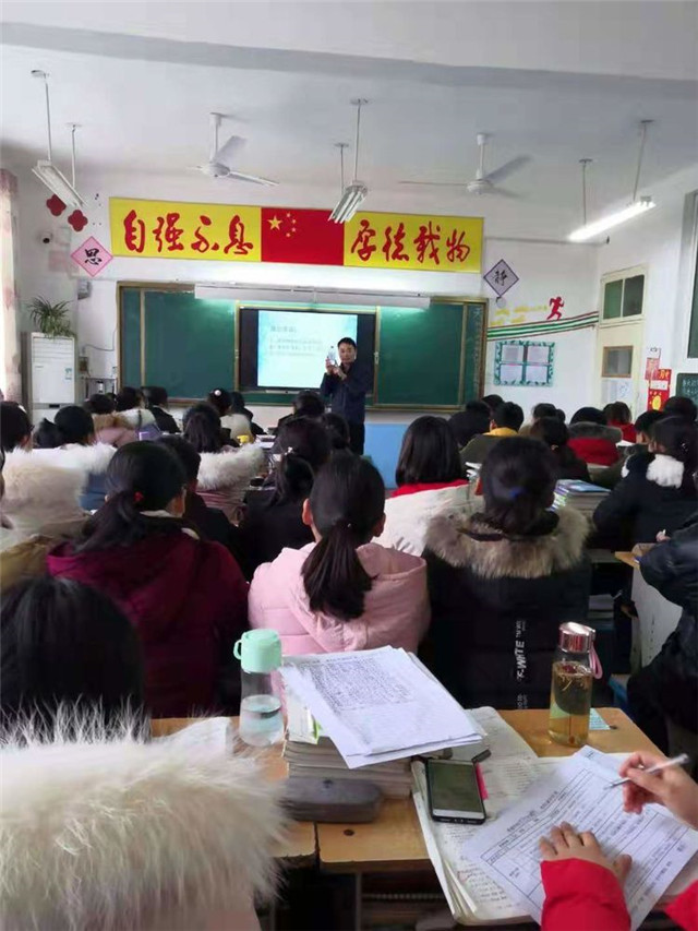 厚德学校综合理科组赛课精彩篇章