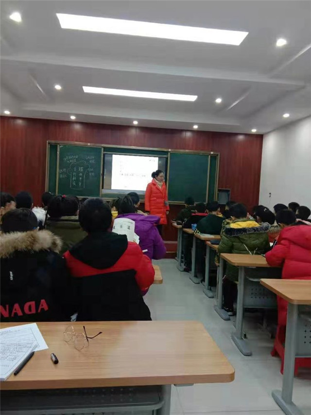 厚德学校综合理科组赛课精彩篇章