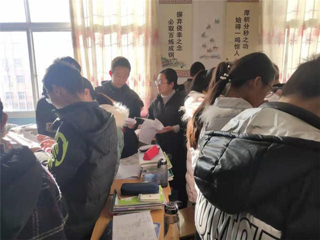 厚德学校综合理科组赛课精彩篇章