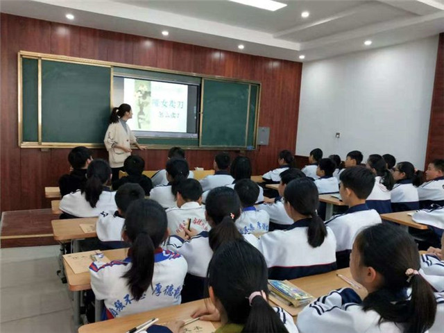 精彩赛课，演绎教师风采—厚德学校2019年秋期4—6语文组赛课活动纪实