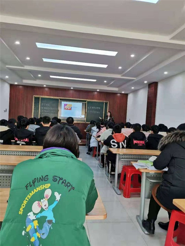 赛课展风采 ，交流促提升 2019年秋期厚德学校初中语文组赛课