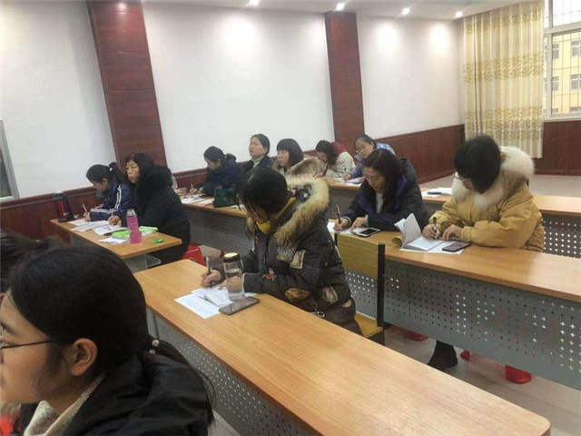 赛课展风采 ，交流促提升 2019年秋期厚德学校初中语文组赛课